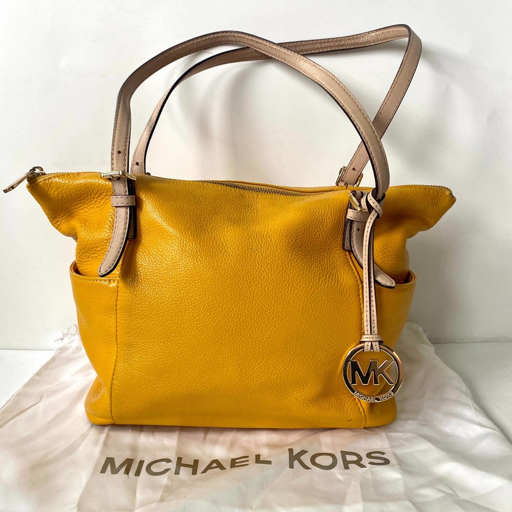 MICHAEL Michael Kors Jet Set / Charlotte Saffiano Leather Top Zip Tote Bag